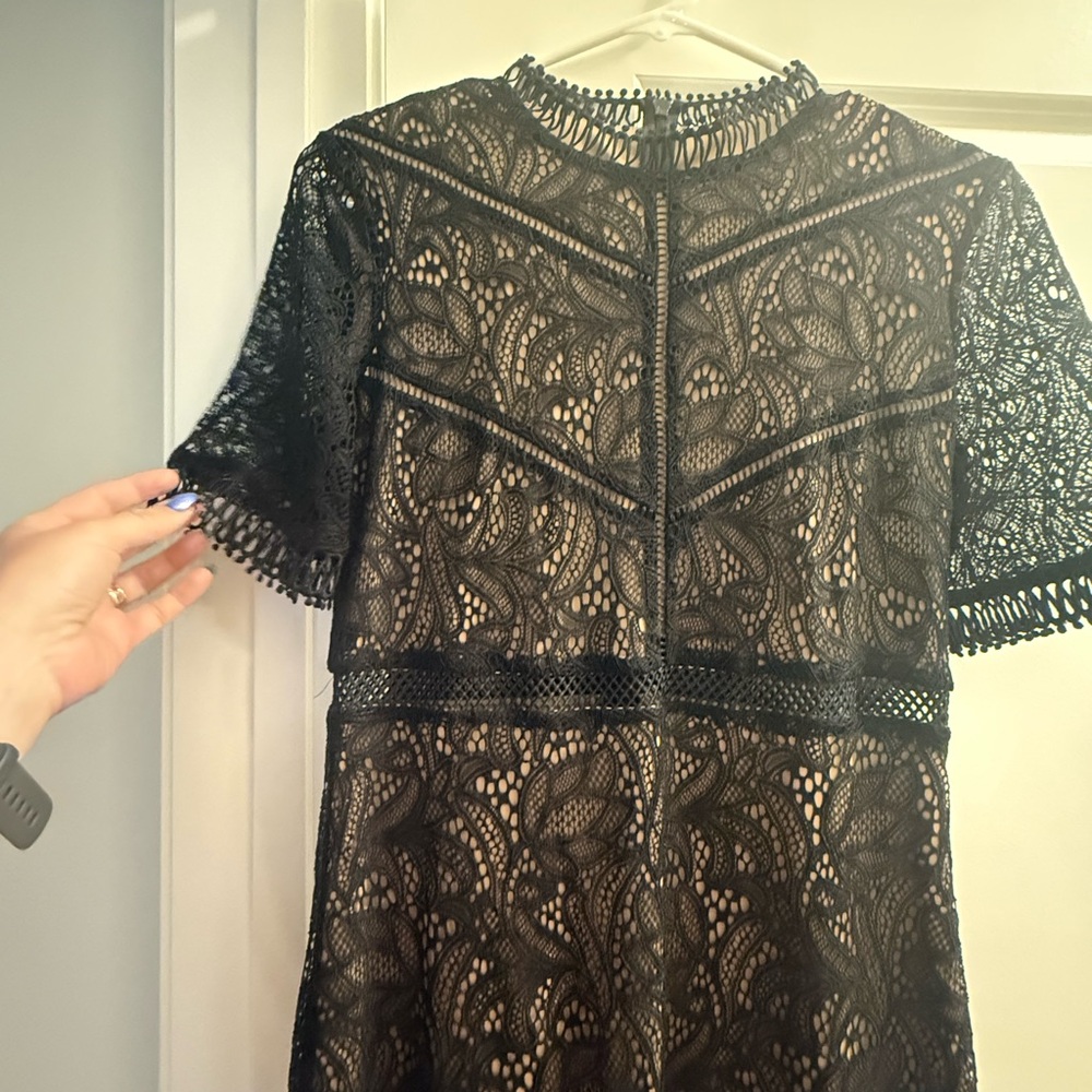 Dress - Picture 3 of 9